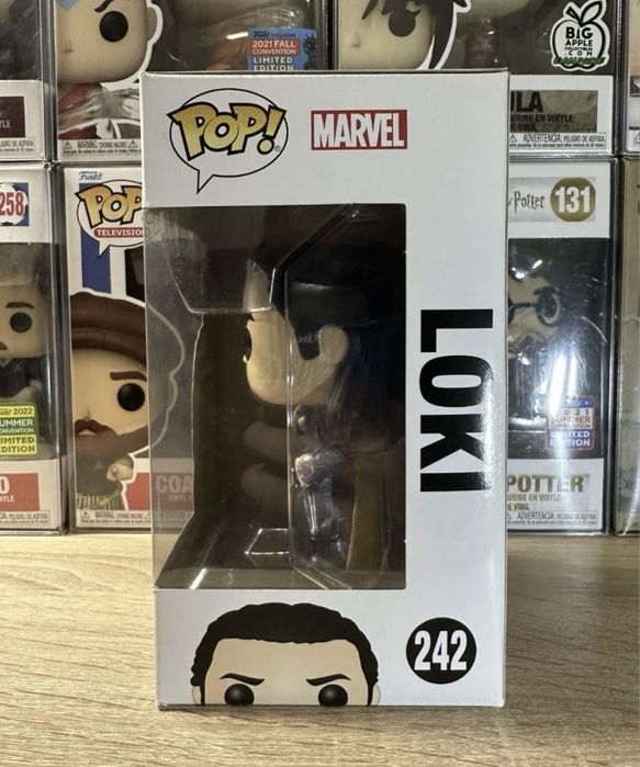 Funko Pop Loki 242 Фанко поп Локи (поврежден)