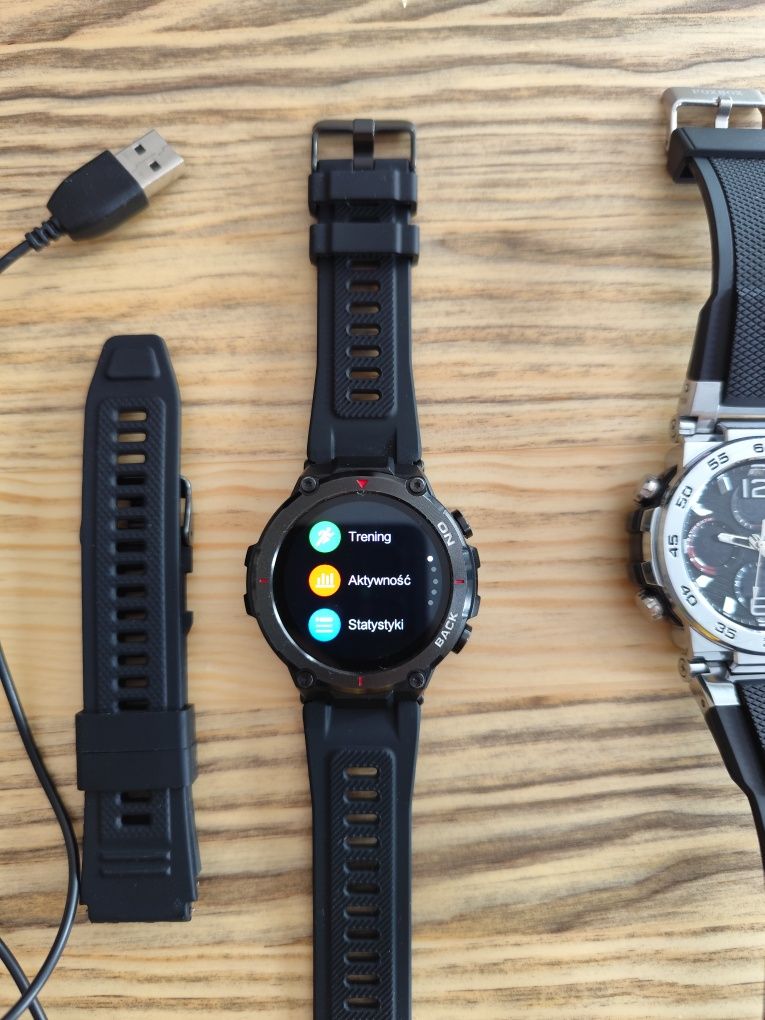 Smartwatch z GPS plus zegarek elektroniczny
