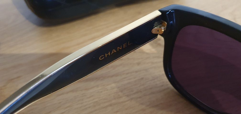 Oryginalne przeciwsłoneczne okulary Chanel