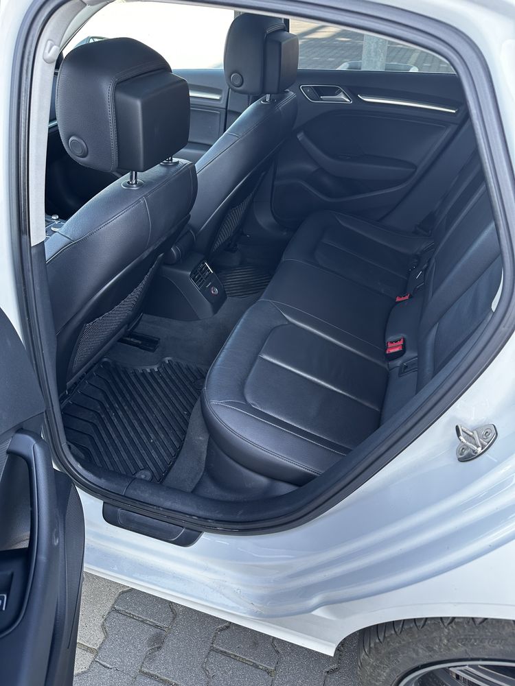 Audi A3 8V SEDAN 2015 (usa/eu)
