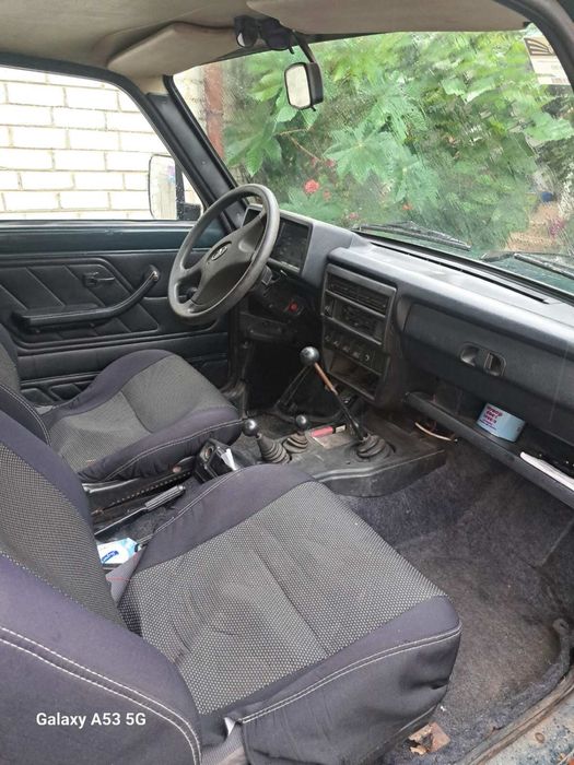 Продам нива Харків недорого