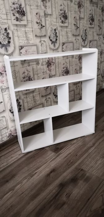 Biały regał - półka - do szybkiego zabrania