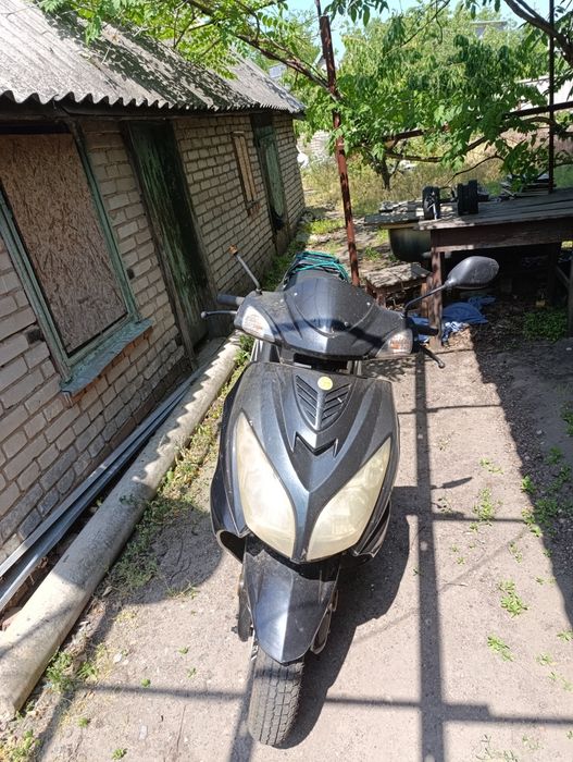Скутер юбен 150кубов