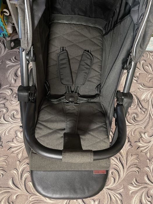 Прогулянкова коляска Tilly Omega 2023