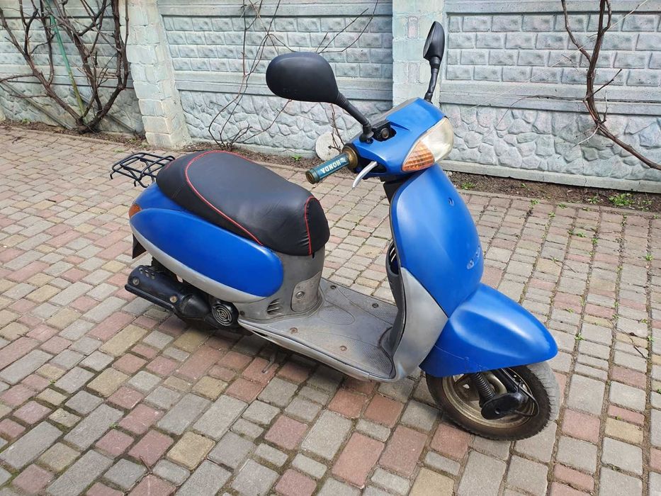 Скутер Honda Tact AF51