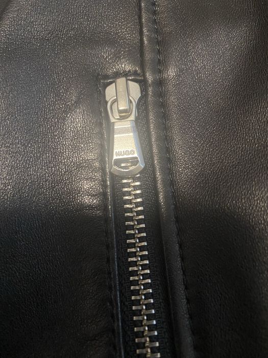 Жіноча куртка HUGO BOSS