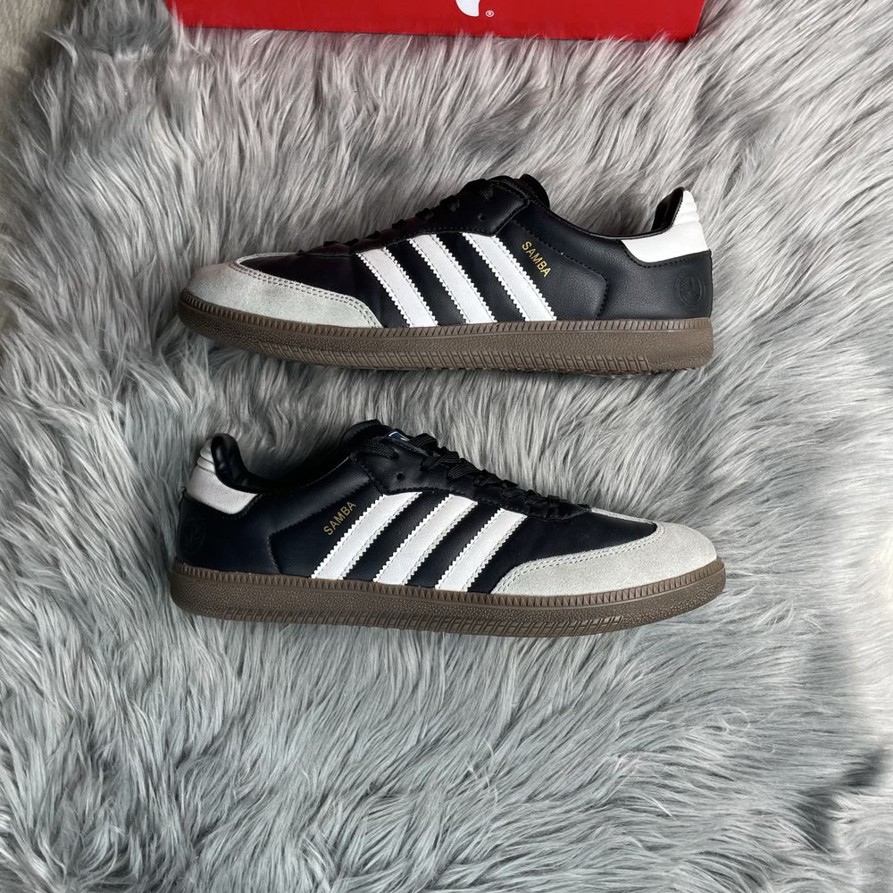 Кросівки чоловічі Adidas Samba чорні, 45р