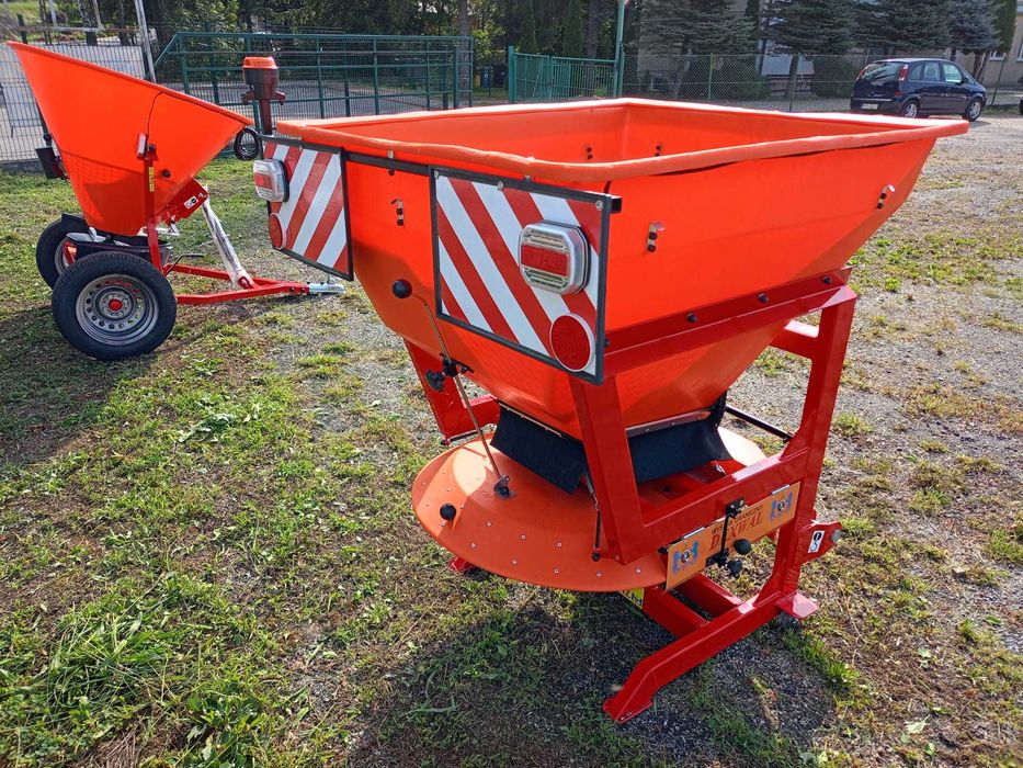 Piaskarka Posypywarka PK 550 Dexwal 380 L 600 KG Transport