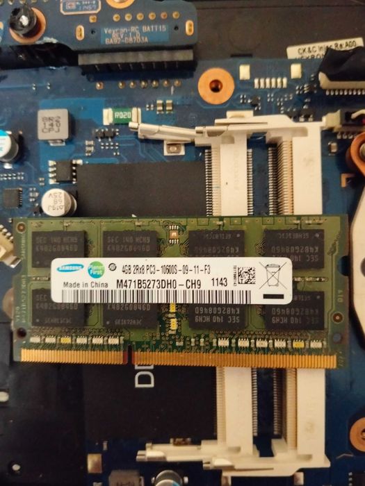 Ноутбук Samsung rc530