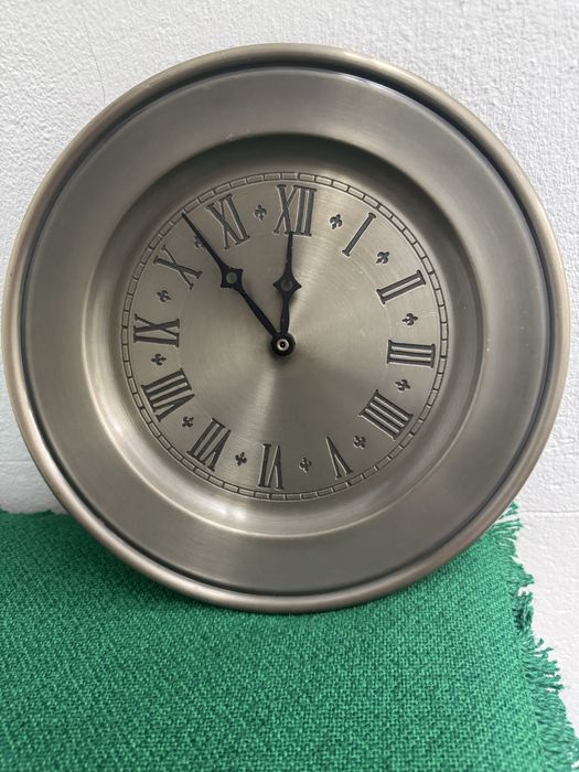 Годинник на стіну