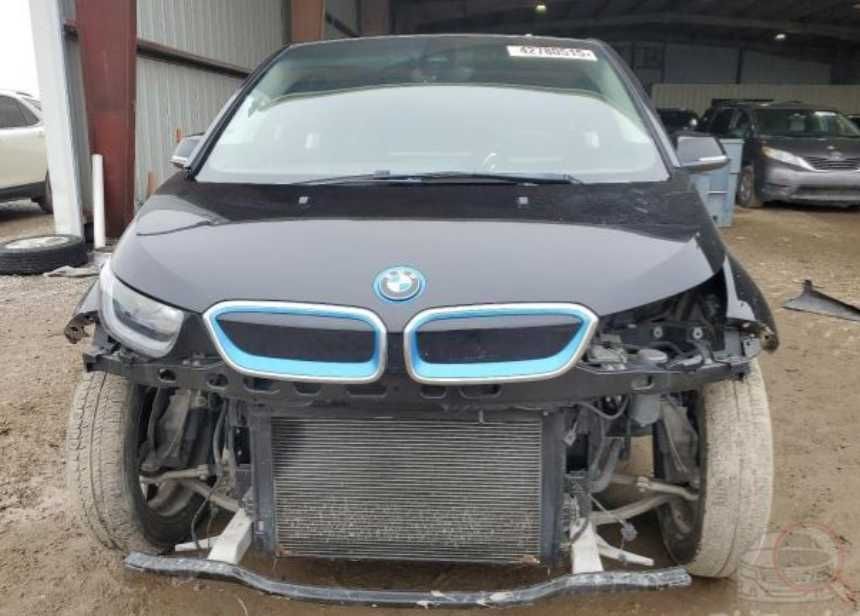 Кришка багажника Bmw I3 ляда розбор бмв і3 шрот