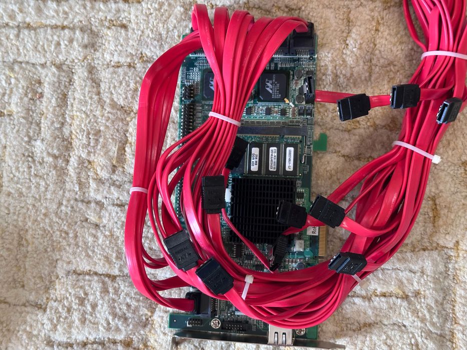 SATA контролер Areca Arc-1260 16-портовий PCIe SATA II RAID