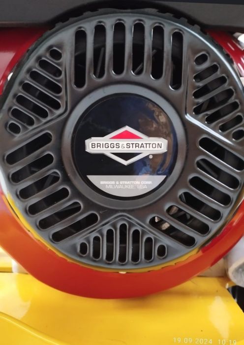 Zagęszczarka płytowa 200kg! z rewersem  C330 Briggs&Stratton 1450XR 20