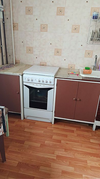 Оренда! Однокімнатна! Пескі!