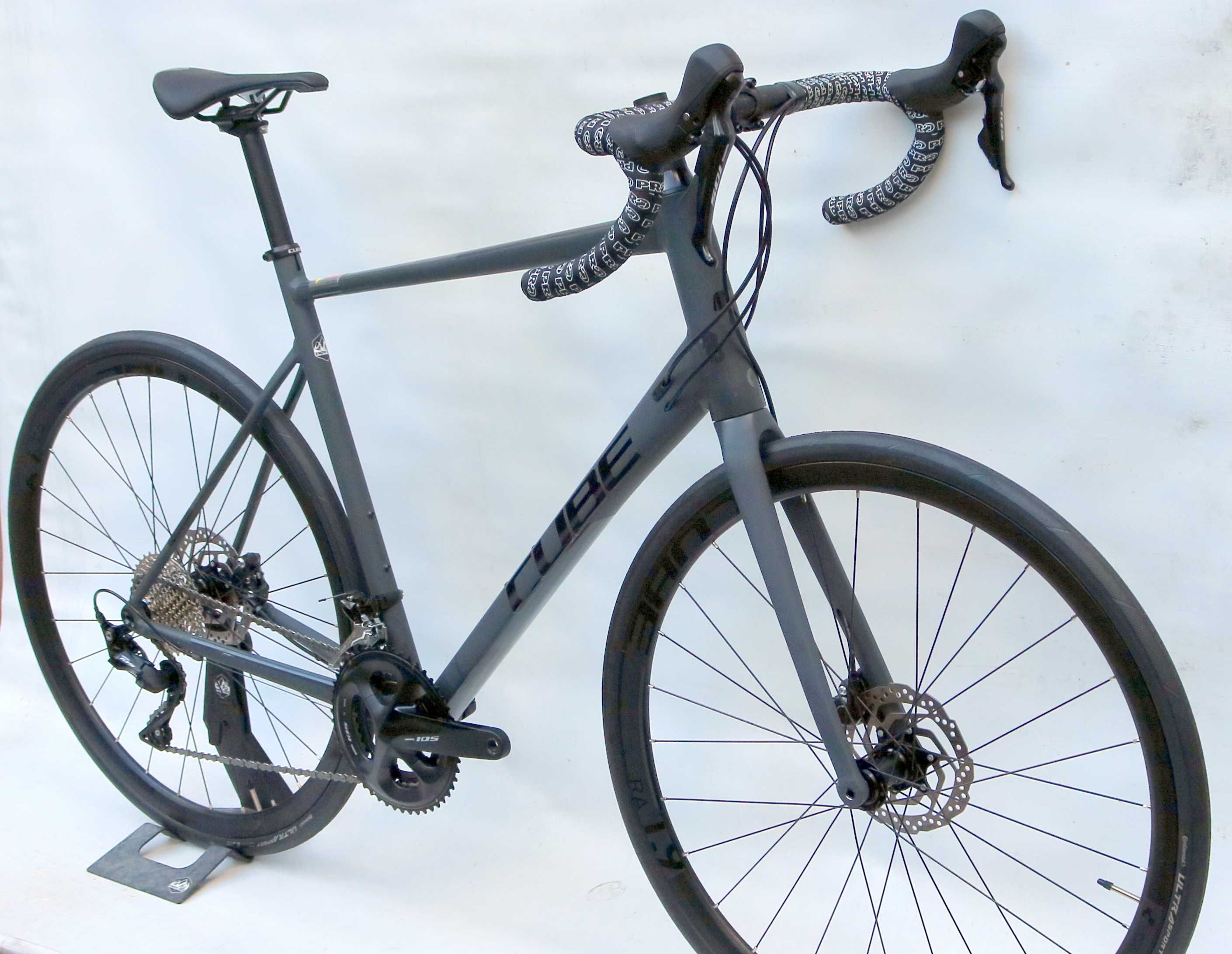 Rower szosowy CUBE ATTAIN SLX 105, disc roz. 60 nowy