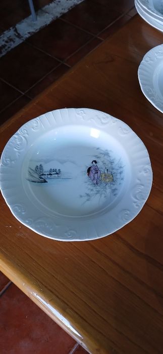 Prato da sopa Vista Alegre, novo