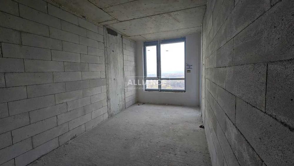 Неймовірно видова 1к квартира біля річки