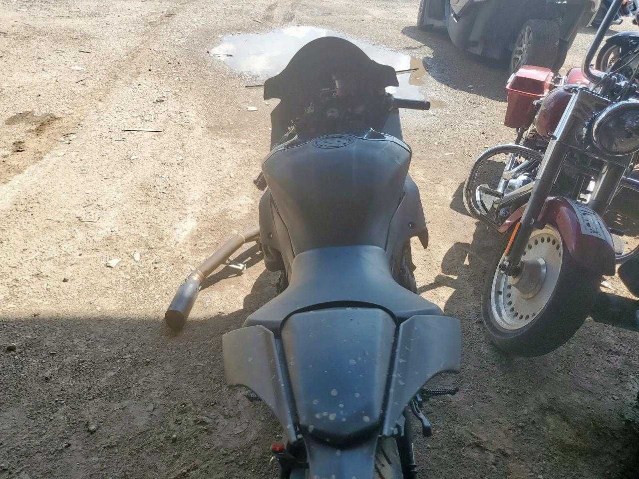2023 YAMAHA Yzf R1