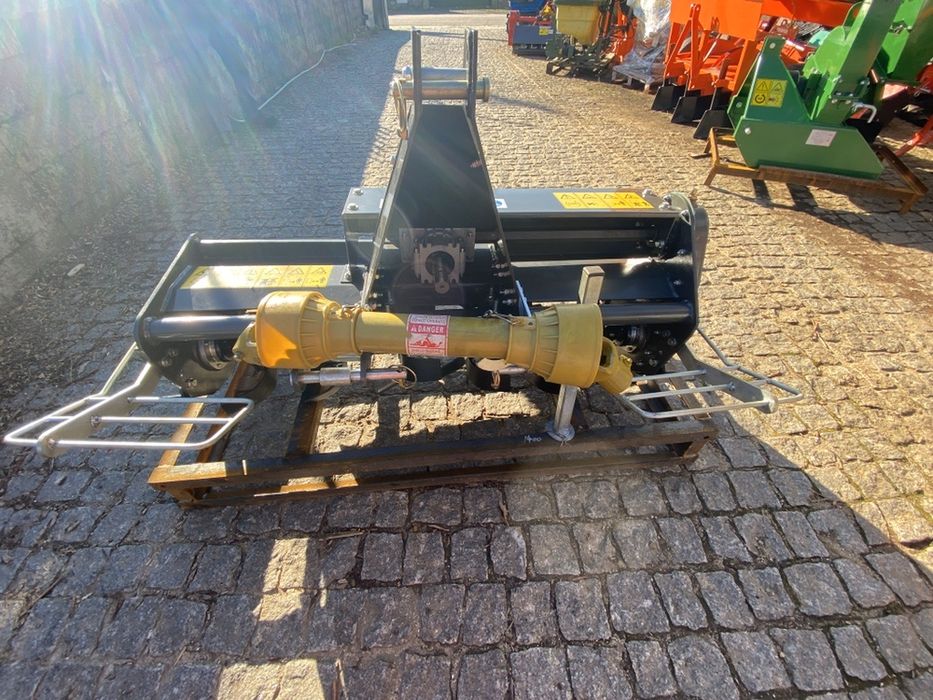 Fresa agricola 1,15 1,25 mts de trabalho