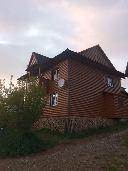 Вільно на Новий рік .Відпочинок у Карпатах. Здається будинок подобовоМ