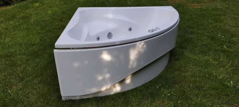 Wanna Riho Neo 140x140 z hydromasażem HIT Hydro +Nogi +Syfon