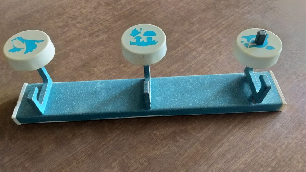 Вішалка для одягу