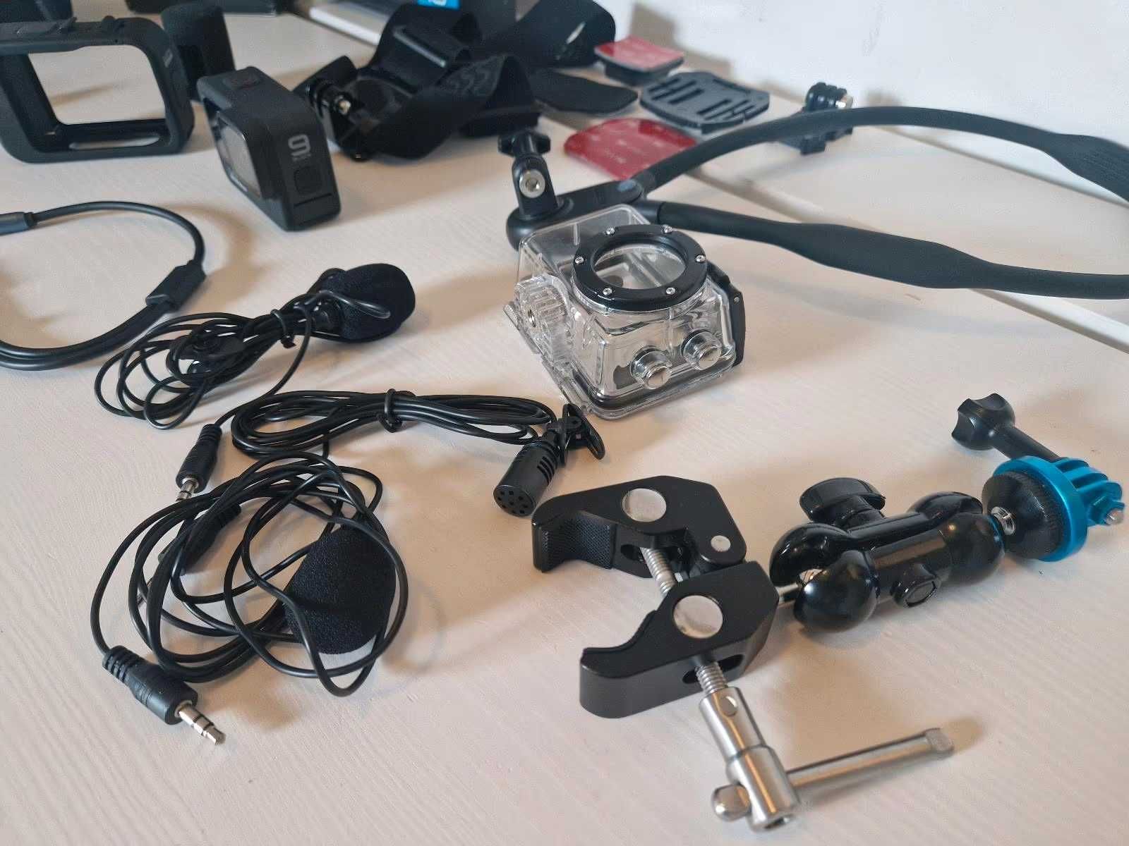 Zestaw GoPro Hero9 + Media Mod + 3 mikrofony + akcesoria –mało używane