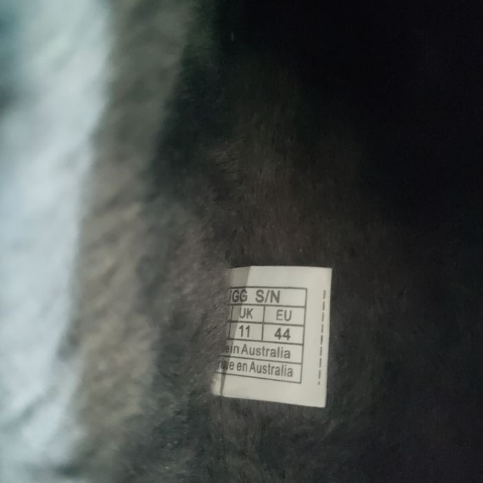 Продам мужские UGG оригинал размер 43