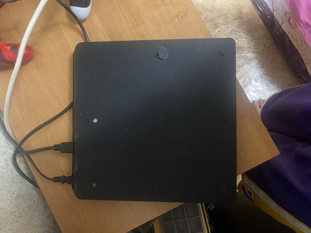 ps4 slim 1 tb  срочно