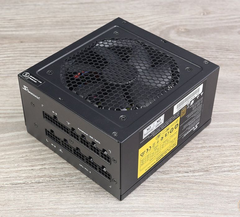 Блок живлення SEASONIC SS-520GM 80plus BRONZE