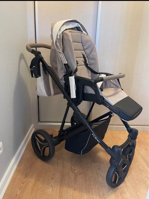 Bebetto Flavio carrinho de bebé