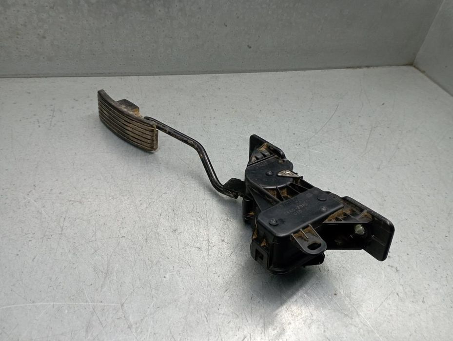 Pedal do acelerador MITSUBISHI L 200 / Triton Pick Up (KA_T, KB_T)