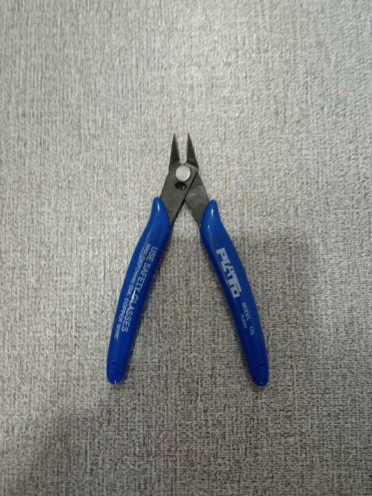 Szczypce Obcinaczki Cążki Boczne Precyzyjne 125mm