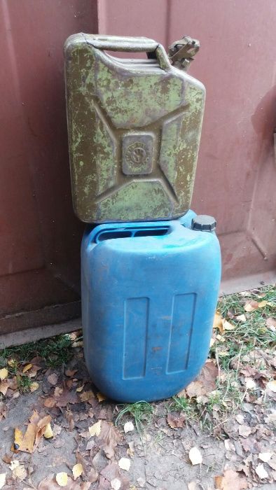 Канистры 70л и 20л