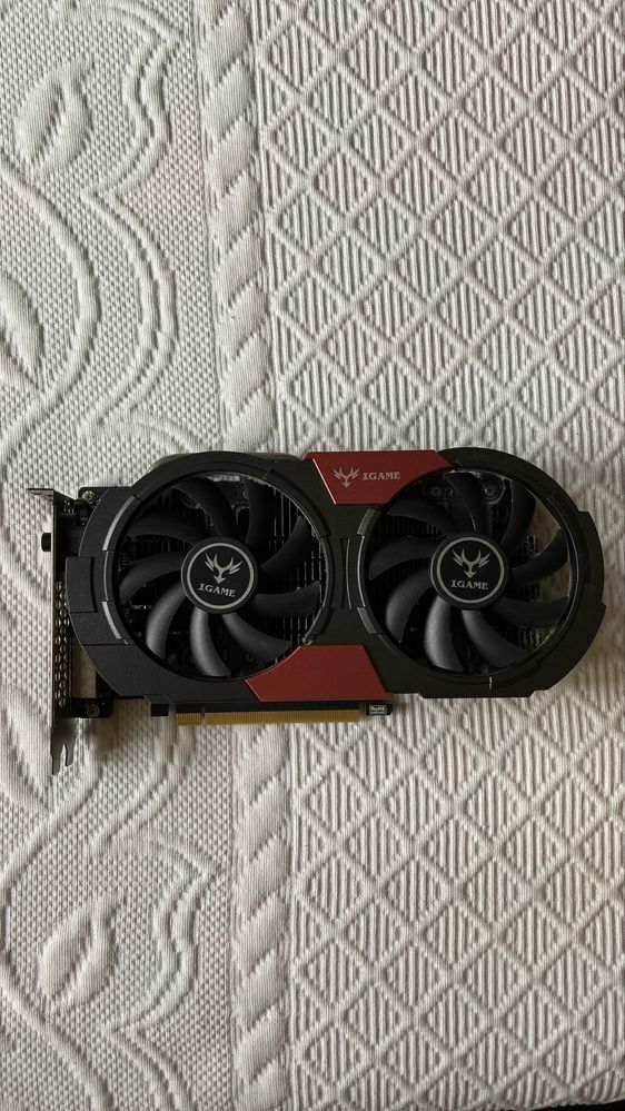 Placa grafica Gtx1050ti colorful IGame