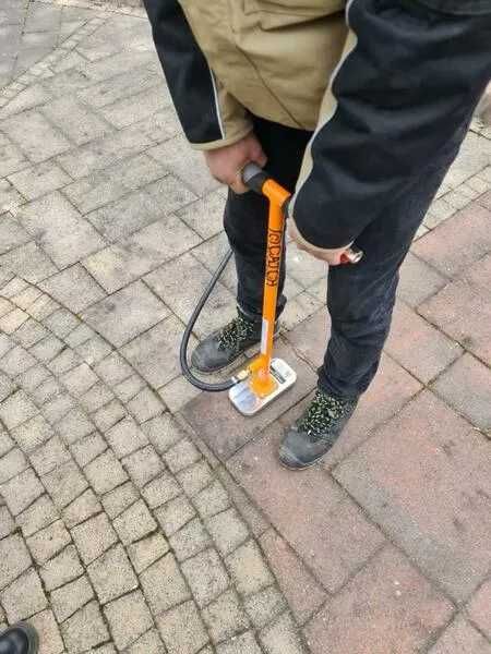 Próżniowy chwytak Catchshift Snake do kostki brukowej