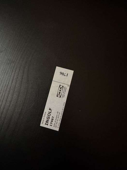 Stołki barowe IKEA INGOLF / ROSENTORP – czarne, drewniane, z oparciem