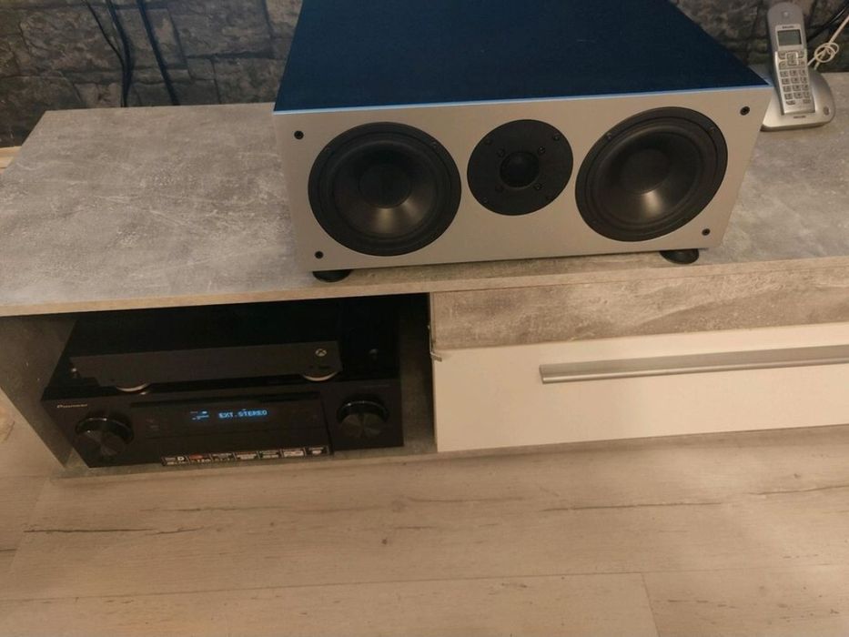 Kino domowe Nubert 5.0 centralny fronty i 2x dipol