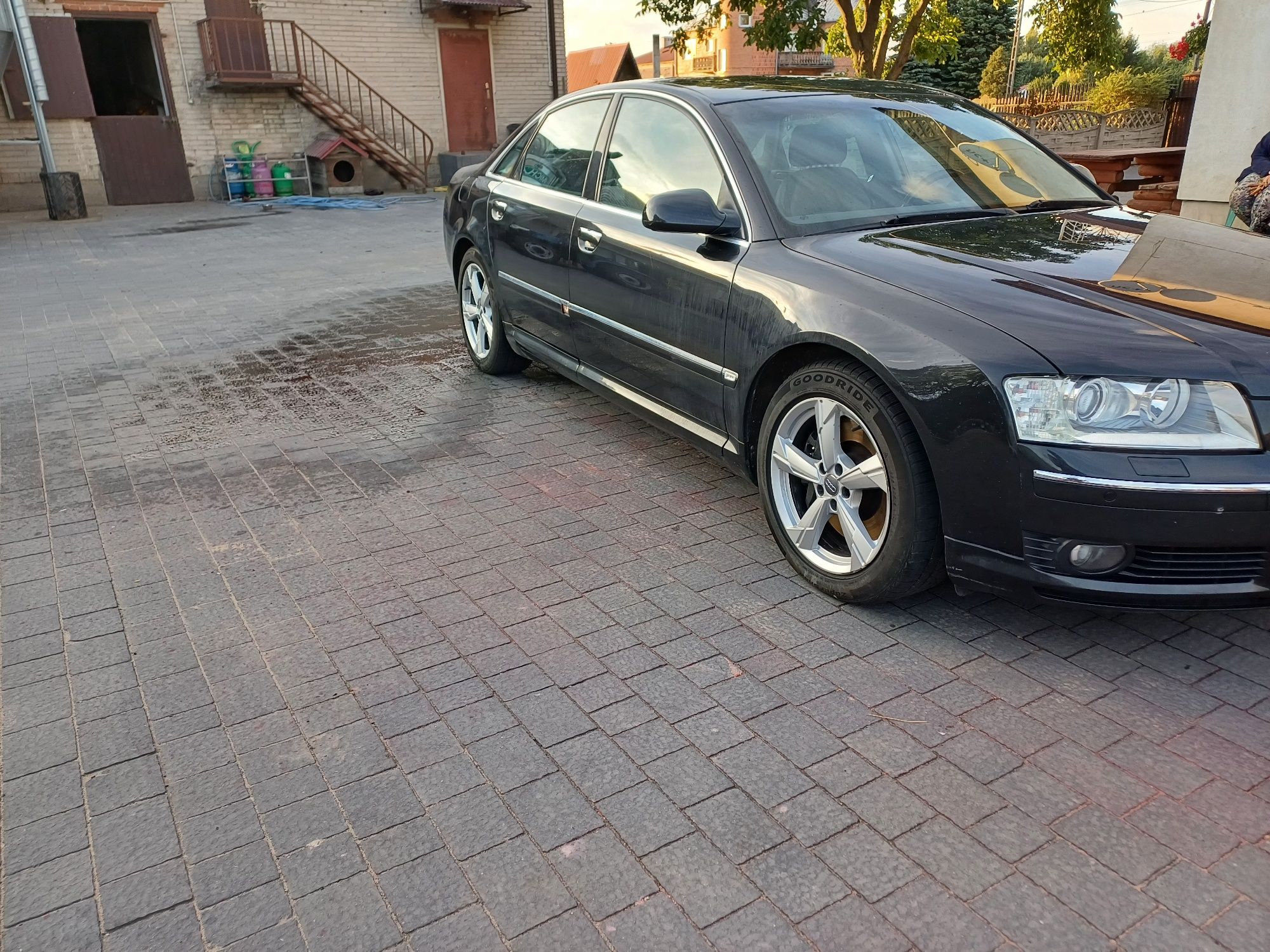 Audi a8 d3 4.2 mpi