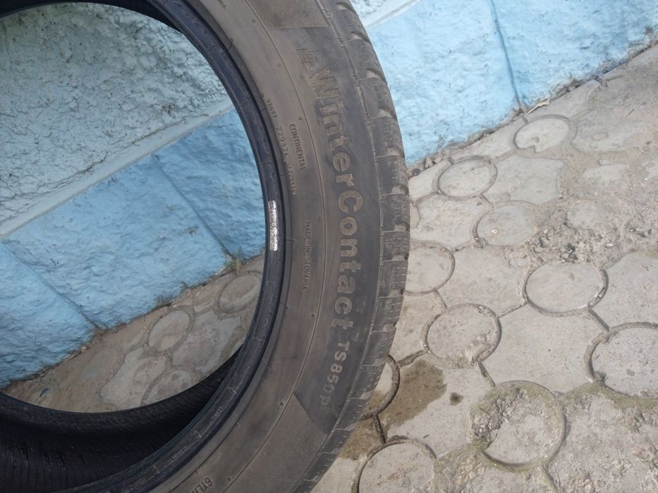 Покришки зимние 255*50 R19