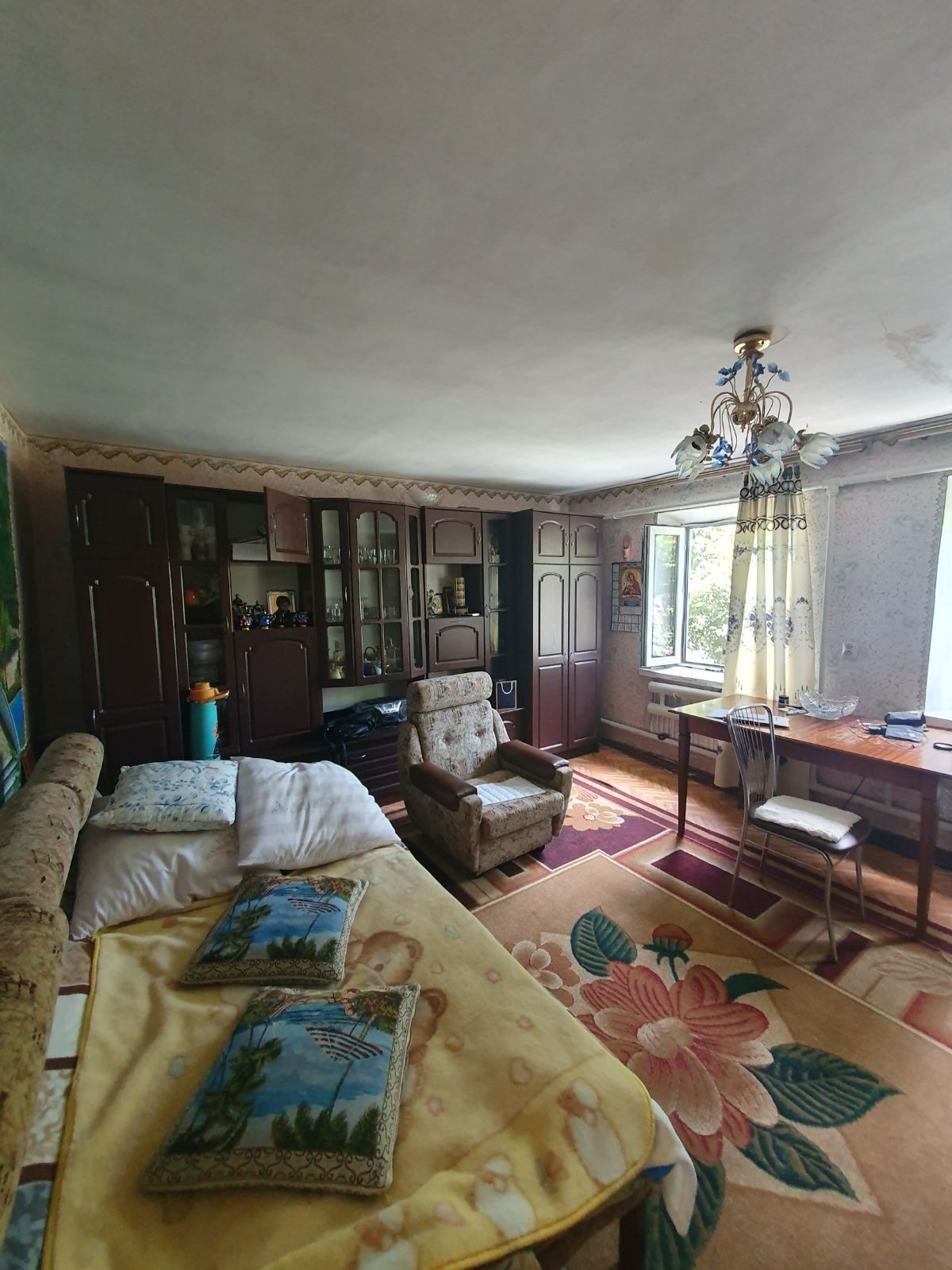 Два дома в одном дворе, Б. Корениха- 21000$