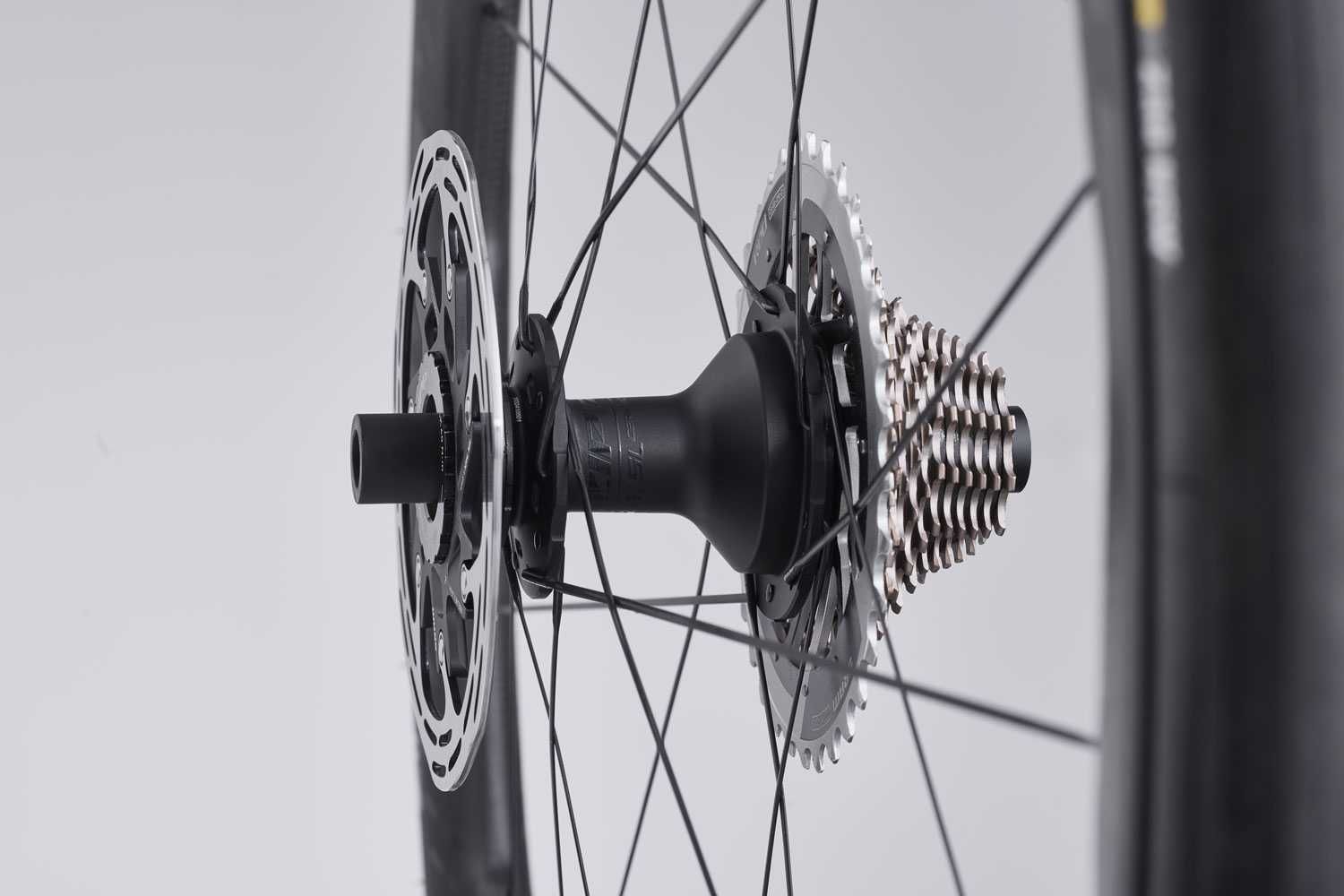 Zipp 303 sw novas com o novo sensor