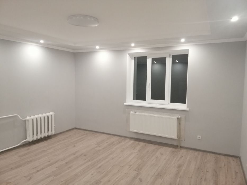 Сучасний комфортний будинок з новим ремонтом  в ЦЕНТРі с. Яснозір'я