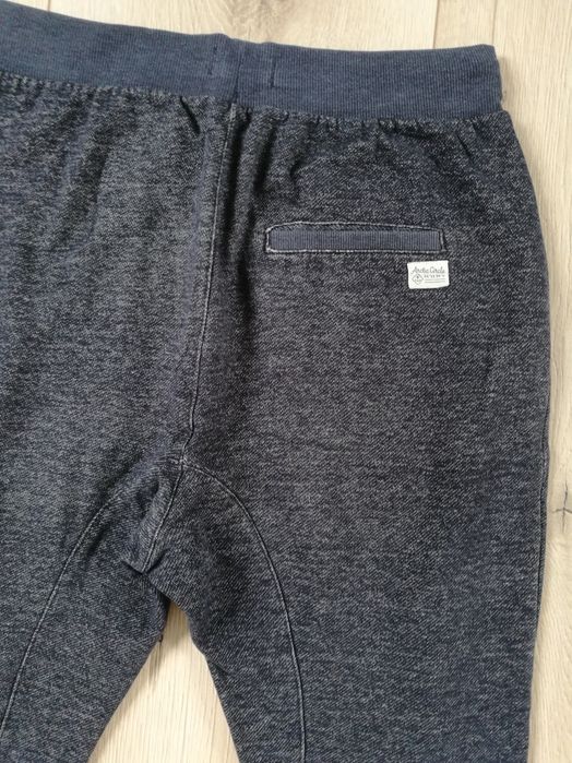 Zestaw ubrań dla chłopca 164/170: spodnie, koszulka, bluza