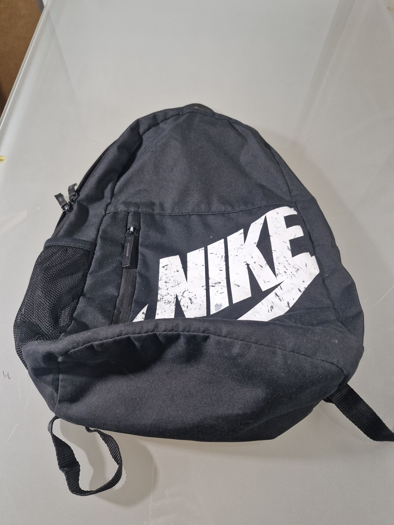 NIKE Elemental Plecak Młodzieżowy 20L Czarny Sportowy Uszkodzony Zamek