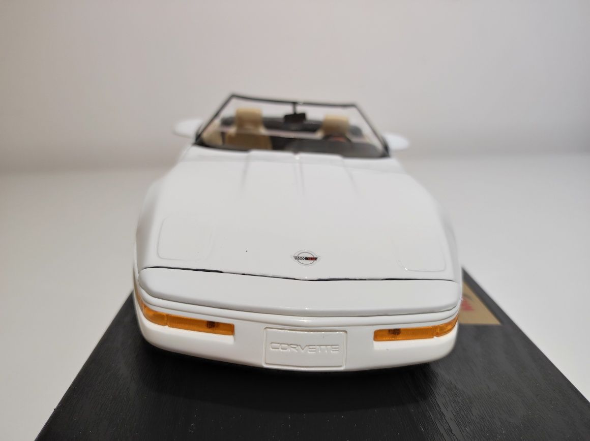 Chevrolet Corvette 1996 1:18 Maisto