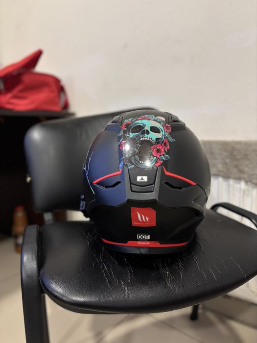 Шолом MT Helmets + гарнітура (за 800 грн) | Хороший стан