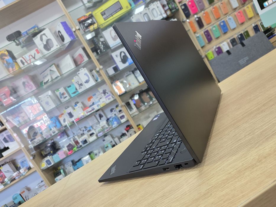Ноутбук бізнес-класа ThinkPad E16/5 ultra/16/512/Гарантія/Магазин