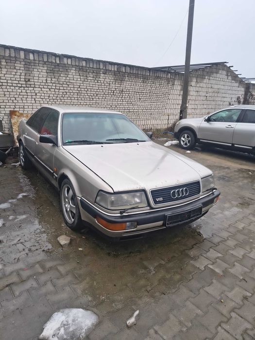 Audi V8 automat 3.6l