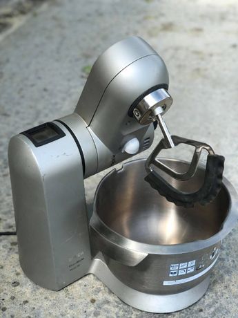 Кухонная машина Bosch MUMXL10T на з/ч